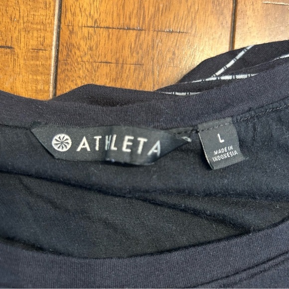 Athleta Carefree Tee Dress with Ruching in Black and White Stripes, Size Large - Picture 7 of 9